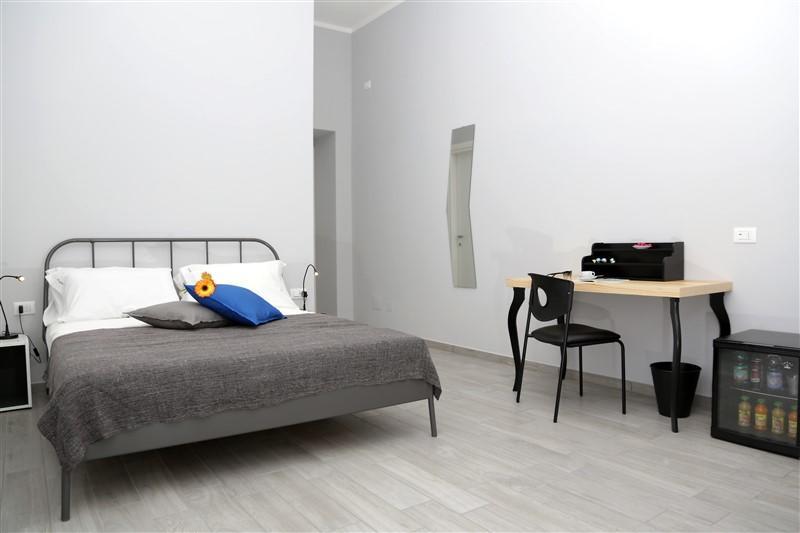 B&B Pika 48 Наполи Екстериор снимка