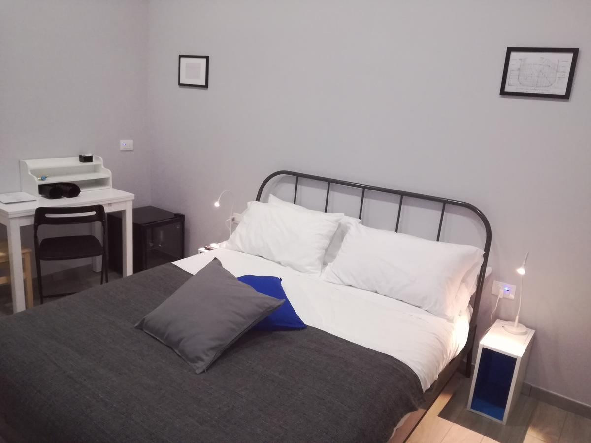 B&B Pika 48 Наполи Екстериор снимка